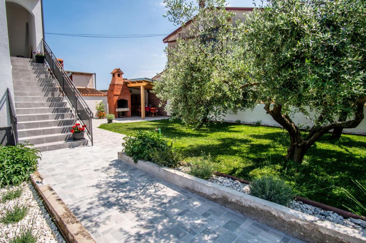 House Nada Apartman Muntić 외부 사진