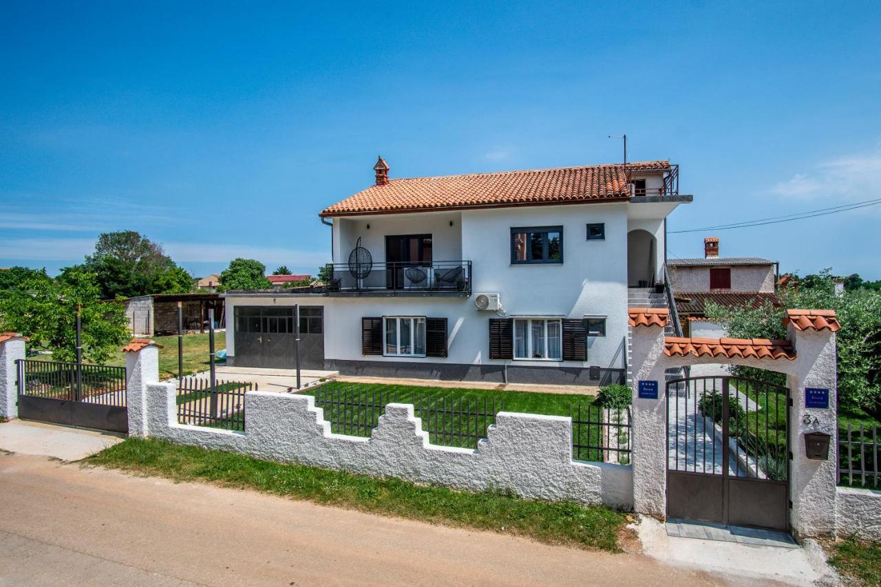 House Nada Apartman Muntić 외부 사진